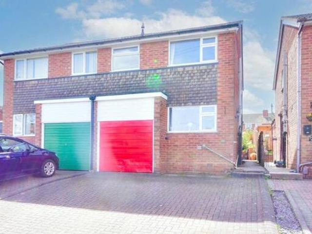 3 Bedroom Semi detached House For Sale In Burntwood