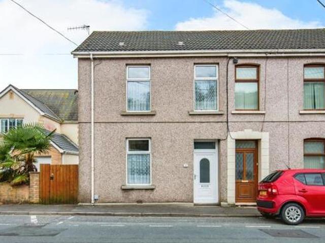 3 Bedroom Semi detached House For Sale In Burry Port, Carmarthenshire