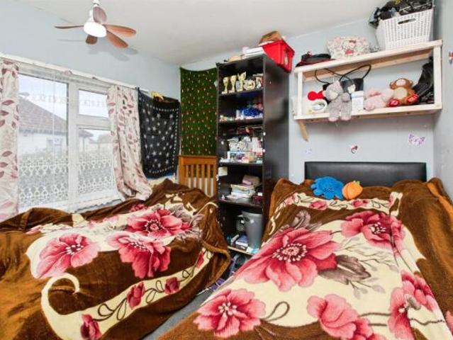3 bedroom semi detached house for sale in Cockayne Street South, Allenton, Derby, DE24