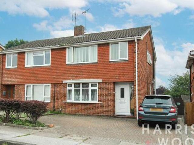 3 Bedroom Semi detached House For Sale In Colchester, Essex