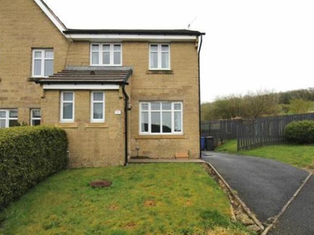 3 Bedroom Semi detached House For Sale In Colne, Lancashire