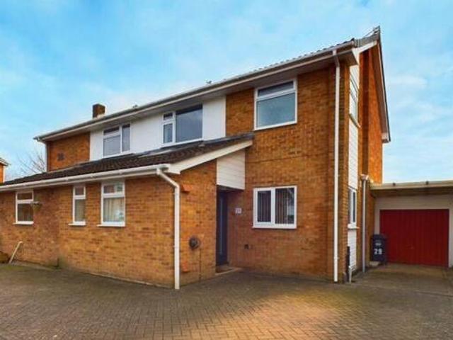 3 Bedroom Semi detached House For Sale In Clevedon, North Somerset