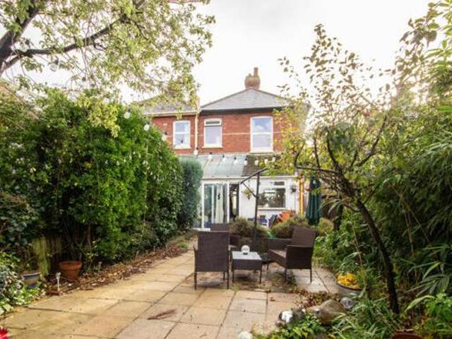 3 Bedroom Semi detached House For Sale In East Cowes