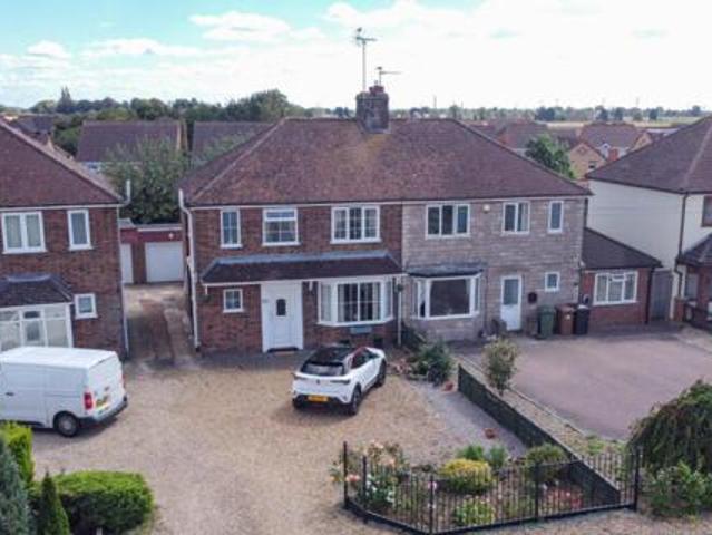 3 Bedroom Semi detached House For Sale In Eye