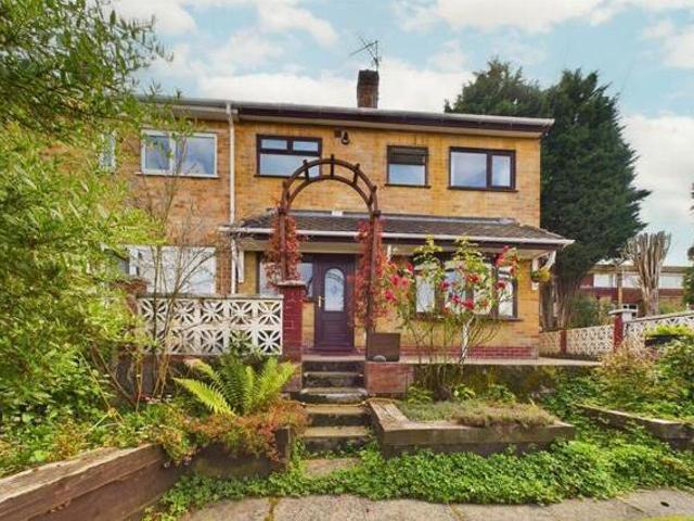 3 Bedroom Semi detached House For Sale In Gedling