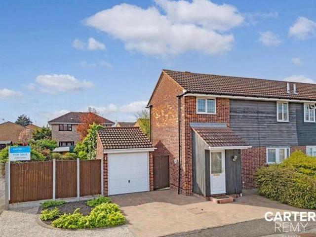 3 Bedroom Semi detached House For Sale In Grays