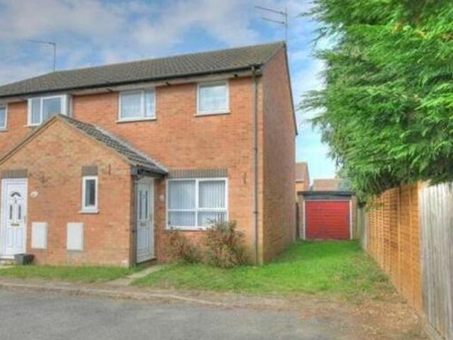 3 Bedroom Semi detached House For Sale In Great Yarmouth