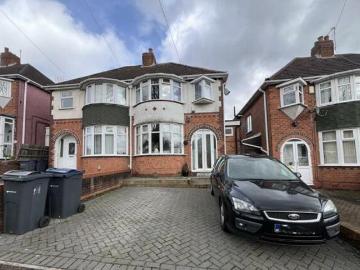 3 Bedroom Semi detached House For Sale In Great Barr