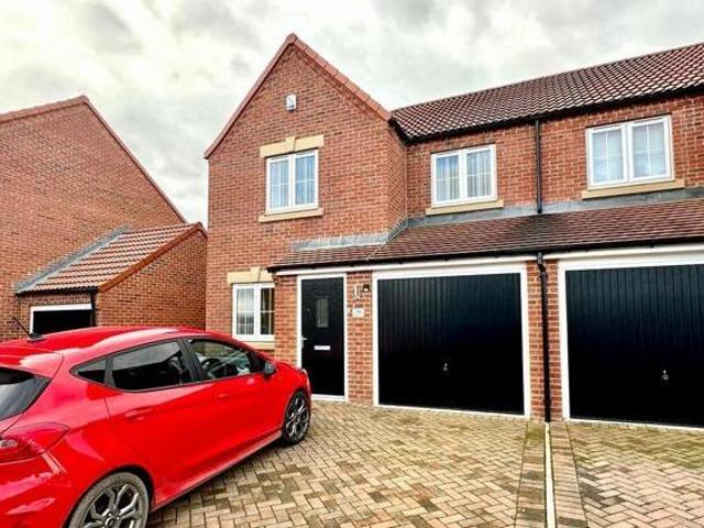 3 Bedroom Semi detached House For Sale In Guisborough, North Yorkshire