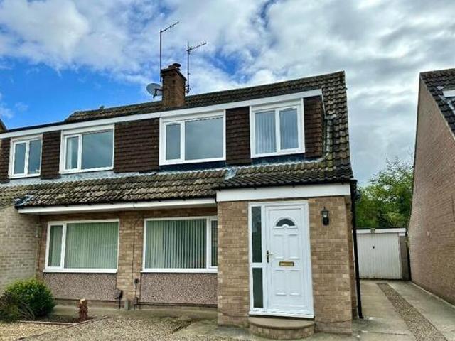 3 Bedroom Semi detached House For Sale In Guisborough, North Yorkshire