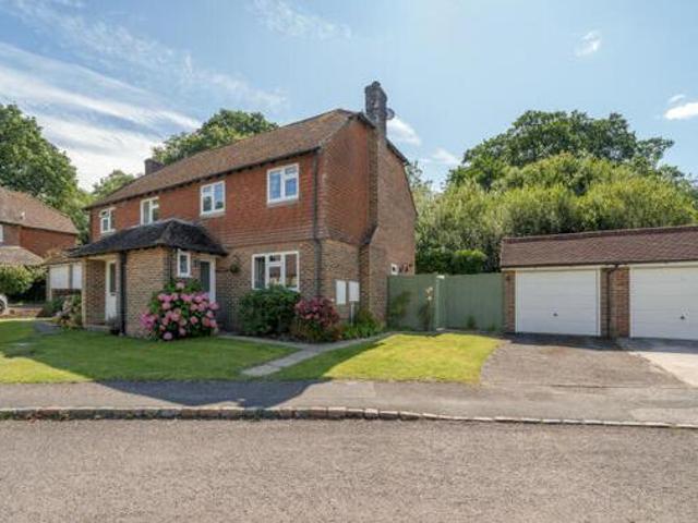 3 Bedroom Semi detached House For Sale In Haslemere