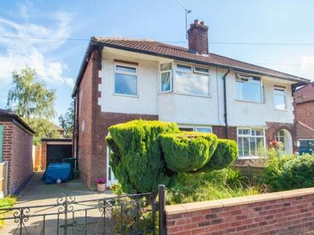 3 Bedroom Semi detached House For Sale In Hoole