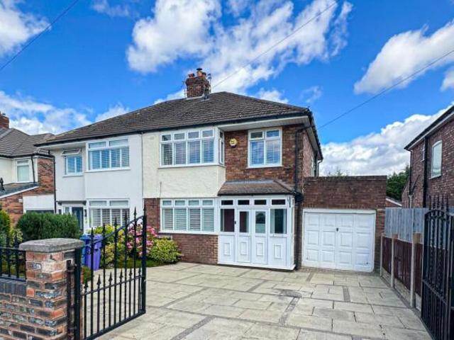 3 bedroom semi detached house for sale in Hunts Cross Avenue, Liverpool, L25