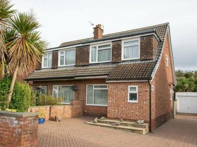 3 Bedroom Semi detached House For Sale In Leeds