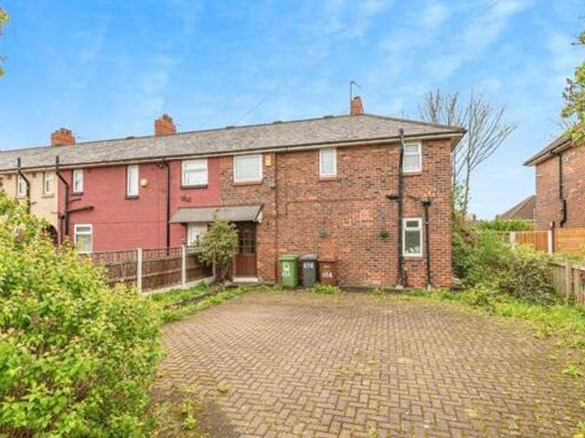 3 Bedroom Semi detached House For Sale In Leeds