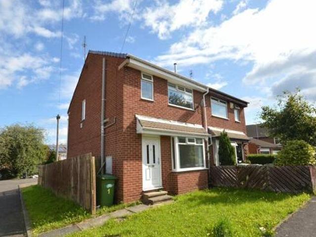 3 Bedroom Semi detached House For Sale In Leeds