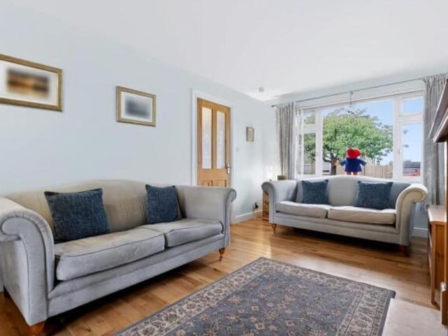 3 bedroom semi detached house for sale in Mailing Avenue, Bishopbriggs, G64