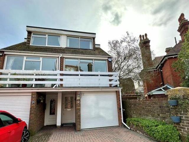 3 Bedroom Semi detached House For Sale In Meads, Eastbourne