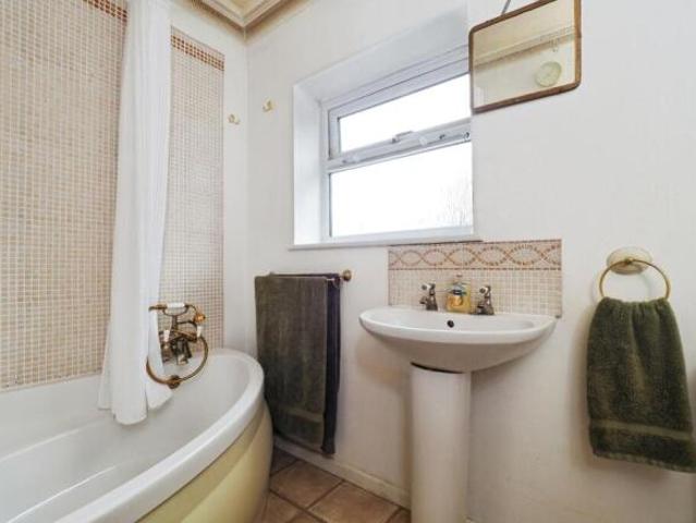 3 bedroom semi detached house for sale in Melbury Road, Bilborough, Nottingham, NG8