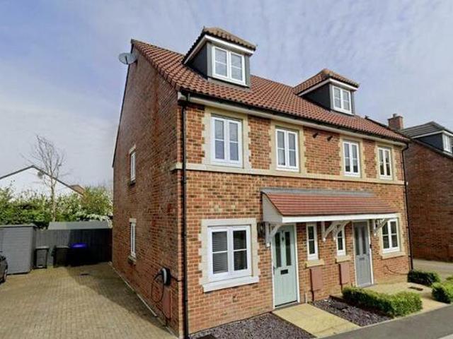 3 Bedroom Semi detached House For Sale In Melksham, Wiltshire