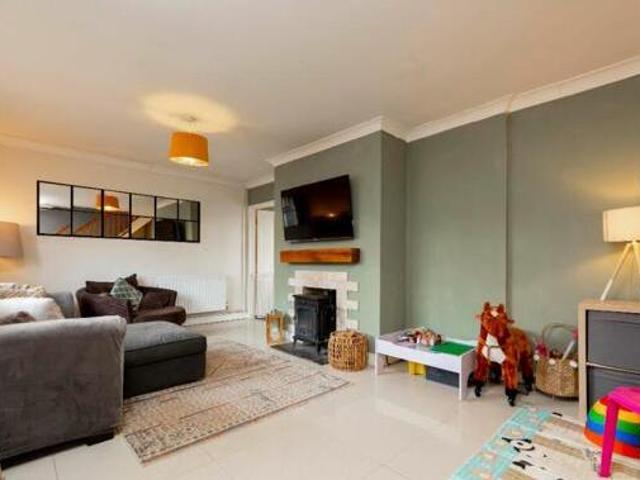 3 Bedroom Semi detached House For Sale In Nelson