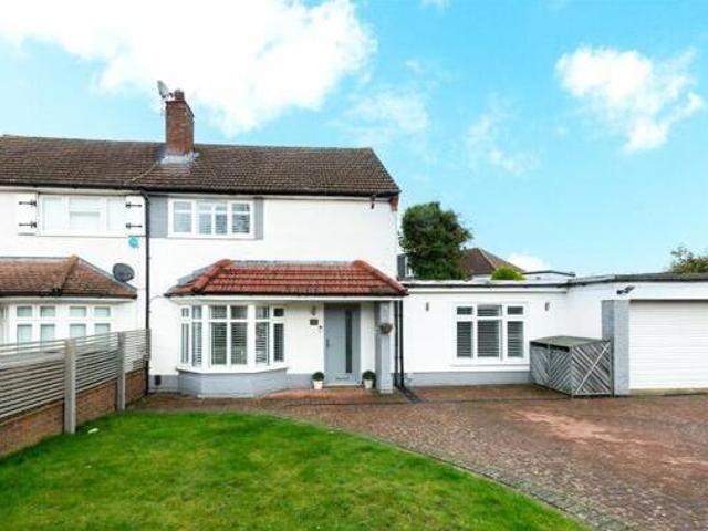 3 Bedroom Semi detached House For Sale In Orpington, Kent