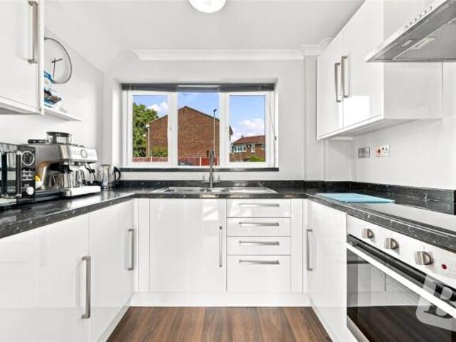 3 bedroom semi detached house for sale in Petunia Crescent, Chelmsford, Essex, CM1