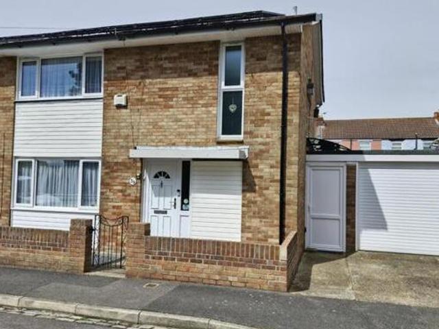 3 Bedroom Semi detached House For Sale In Portsmouth