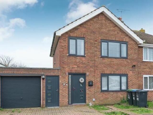 3 Bedroom Semi detached House For Sale In Ramsgate