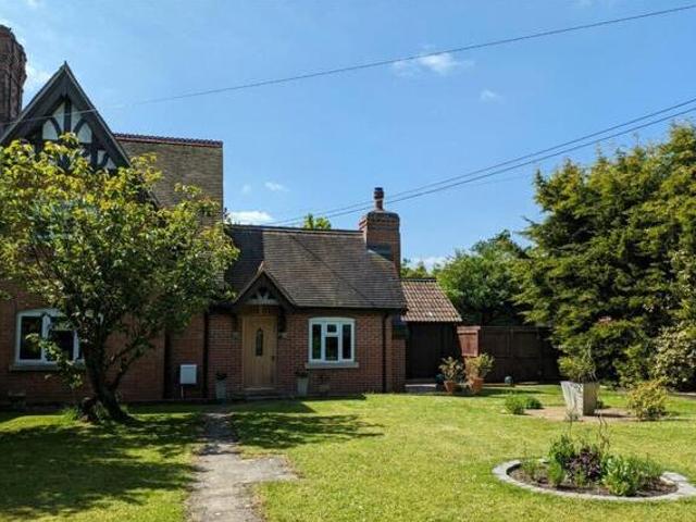 3 Bedroom Semi detached House For Sale In Rowde, Wiltshire