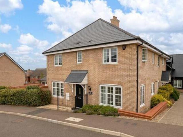 3 Bedroom Semi detached House For Sale In Royston
