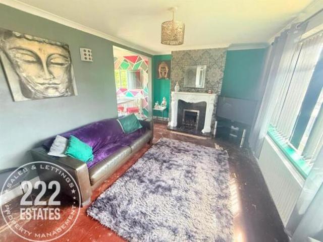 3 bedroom semi detached house for sale in Sandy Lane, Warrington, WA2