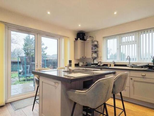 3 Bedroom Semi detached House For Sale In Salisbury