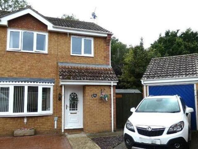 3 Bedroom Semi detached House For Sale In Stowmarket, Suffolk