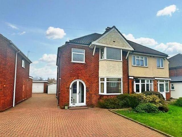 3 Bedroom Semi detached House For Sale In Streetly