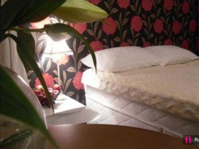 3 bedroom semi detached house for rent