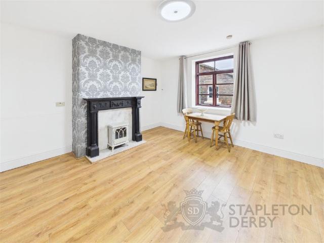 3 Bedroom Semi Detached House for Rent