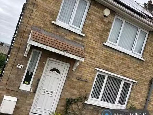 3 bedroom semi detached house for rent in Thomas Street, Edlin.
