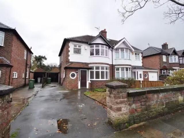 3 bedroom semi detached house for rent in Allport Road, Brombo.