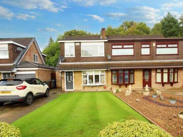 3 Bedroom Semi detached House For Rent In Ashton in makerfield