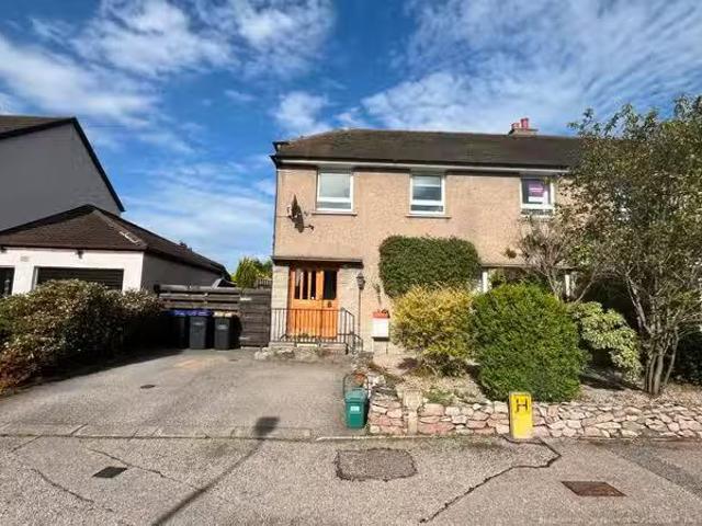 3 bedroom semi detached house for rent in Burnett Road, Kemnay.