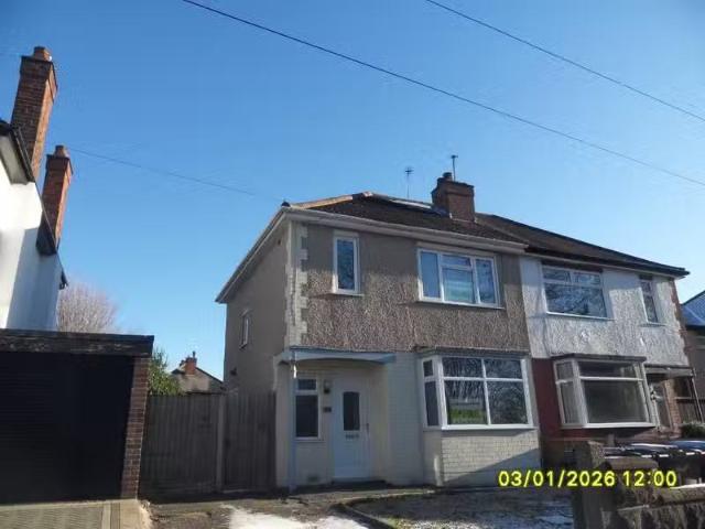 3 bedroom semi detached house for rent in Chellaston Road, Der.
