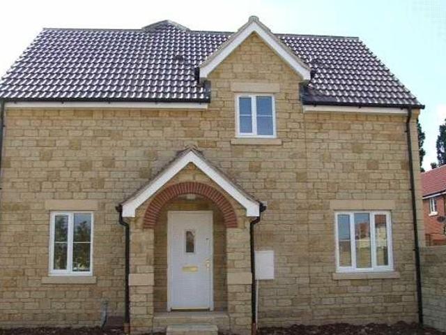 3 Bedroom Semi detached House For Rent In Corsham, Wiltshire