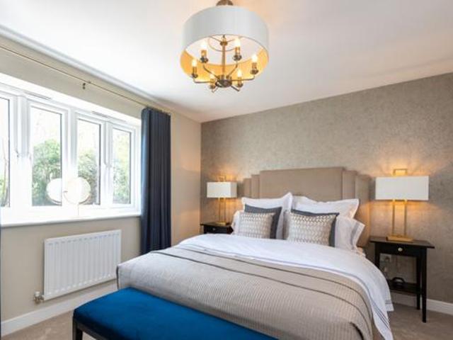 3 Bedroom Semi detached House For Rent In Crowborough, East Sussex