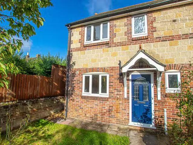 3 bedroom semi detached house for rent in Crofts Mead, Wincant.