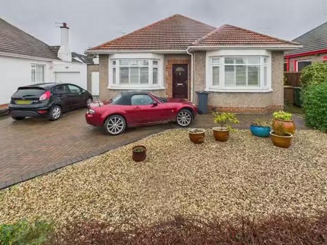 3 bedroom semi detached house for rent in Cramond Terrace, Cra.