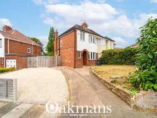 3 bedroom semi detached house for rent in Glyn Road, Quinton.