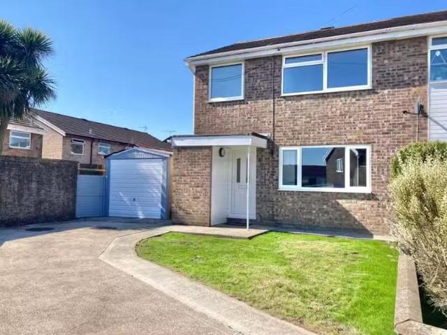 3 bedroom semi detached house for rent in Heol Ty Cribwr,,.