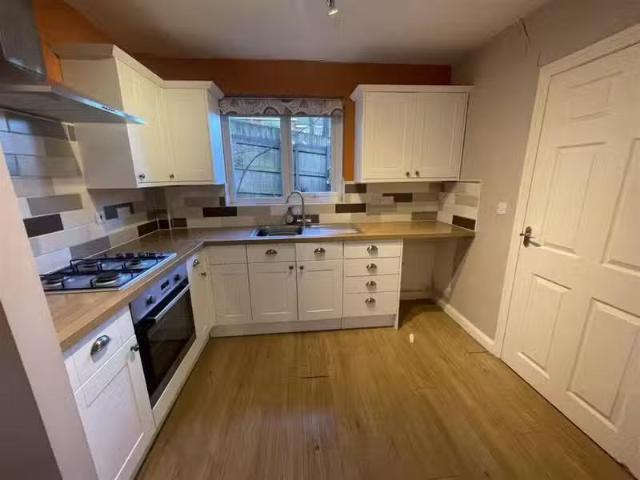 3 bedroom semi detached house for rent in Hillside, Chester Le.