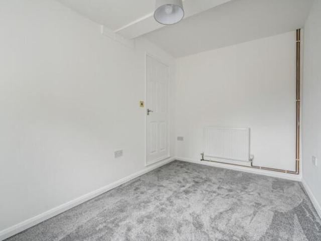 3 bedroom semi detached house for rent in Montpelier Drive, Caversham, RG4